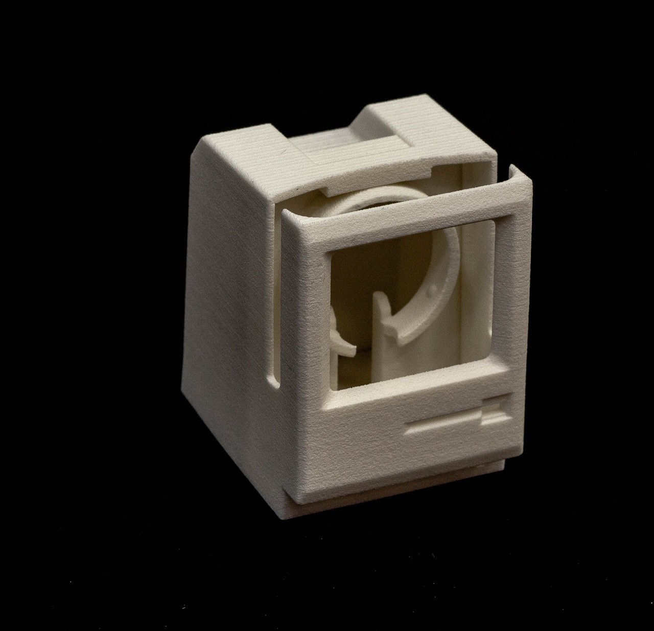 3D-печать фигуры полиамидом SLS 3